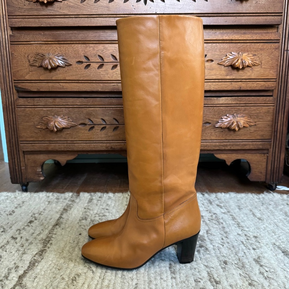 CLOSED BRAND Butter Leather Tan Knee High Boots Size 39